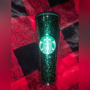 Glittery Starbucks tumbler. ✨💚